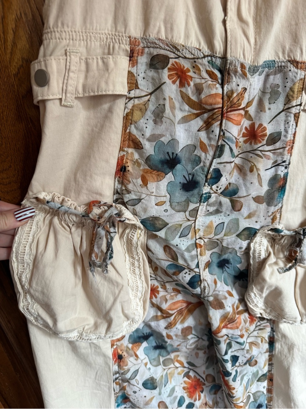 POL Cream Overalls with Floral Panel Jumpsuit - Picture 3 of 7